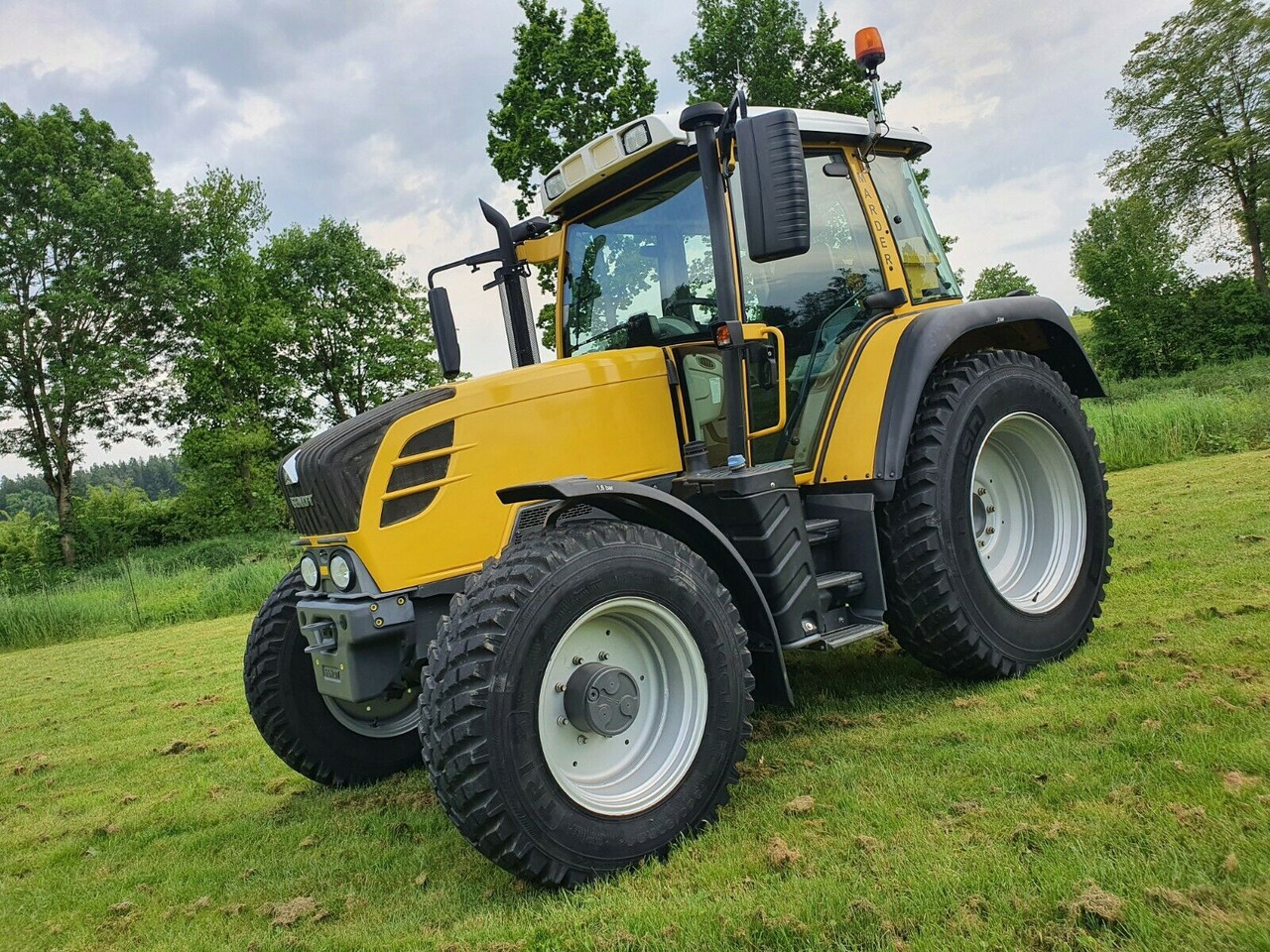 Новый Трактор Fendt 313 V SCR, VARIO* nur 1.700Std* TMS,: фото 1