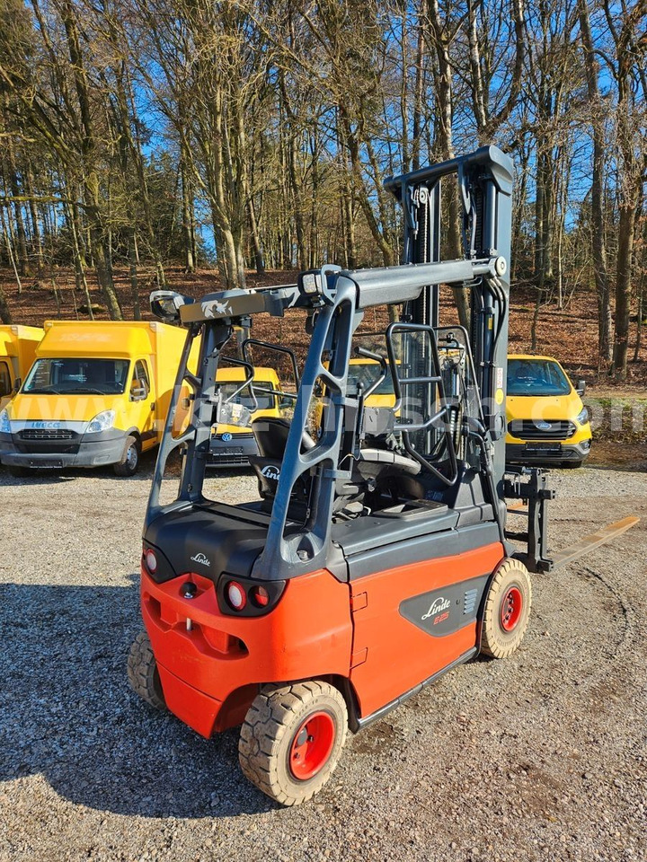 Linde E25 R Roadster , 6.880mm Hubhöhe, StVZO hydr. Zi - Электропогрузчик: фото 3 Linde E25 R Roadster , 6.880mm Hubhöhe, StVZO hydr. Zi - Электропогрузчик: фото 3