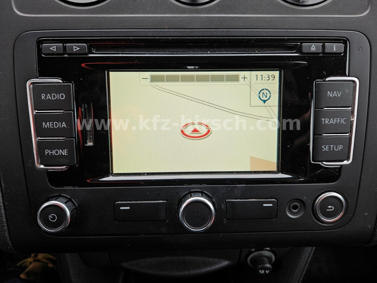 Volkswagen Caddy 2.0TDI Temp Sithz NAVI Bluet. 2xSchiebetür - Легковой автомобиль: фото 5 Volkswagen Caddy 2.0TDI Temp Sithz NAVI Bluet. 2xSchiebetür - Легковой автомобиль: фото 5