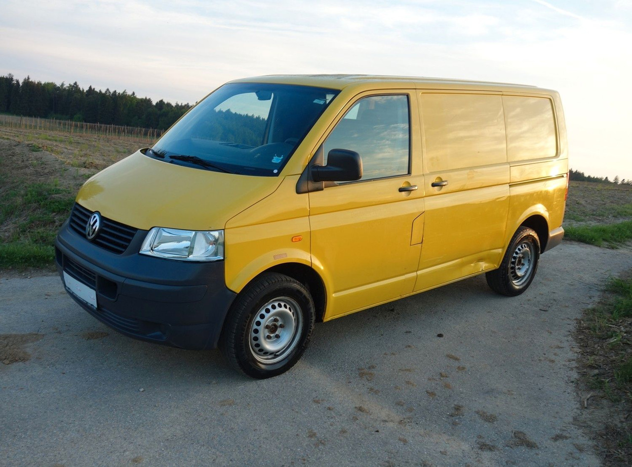 Volkswagen T5 1.9 TDI Transporter 2xSchiebetüre 1.Hand - Пассажирский фургон: фото 4 Volkswagen T5 1.9 TDI Transporter 2xSchiebetüre 1.Hand - Пассажирский фургон: фото 4
