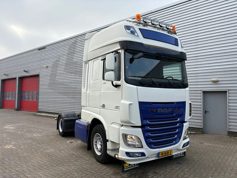 DAF XF 460 4x2 / ADR I II III KLASSE / HOLLAND TRUCK / APK - TUV JANUARI 2026 - Тягач: фото 1 DAF XF 460 4x2 / ADR I II III KLASSE / HOLLAND TRUCK / APK - TUV JANUARI 2026 - Тягач: фото 1
