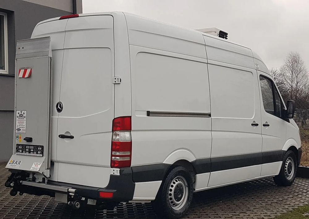 Mercedes-Benz SPRINTER WINDA CHŁODNIA AGREGAT IZOTERMA DŁUGI WYSOKI KLIMA - Фургон-рефрижератор: фото 4 Mercedes-Benz SPRINTER WINDA CHŁODNIA AGREGAT IZOTERMA DŁUGI WYSOKI KLIMA - Фургон-рефрижератор: фото 4