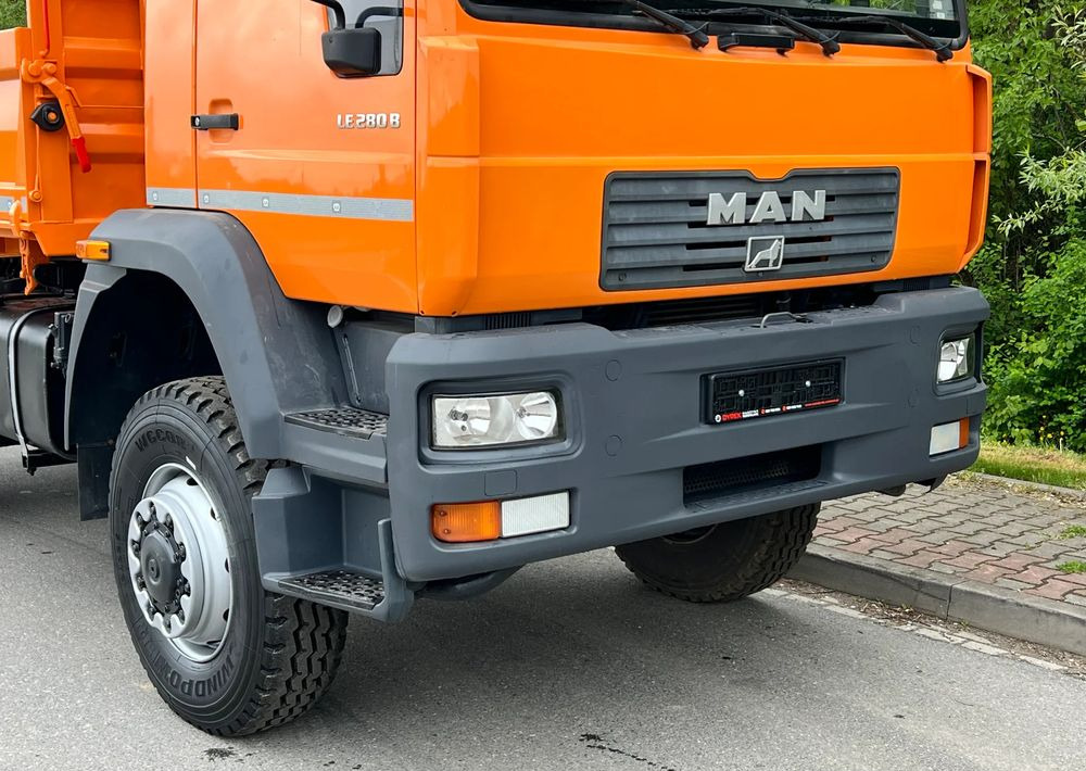 MAN * LE 280 B * MAN * 4x4 * Kiper Wywrotka x3 * Meiller * Sprowadzony * Stan Perfekcyjny * - Самосвал: фото 3 MAN * LE 280 B * MAN * 4x4 * Kiper Wywrotka x3 * Meiller * Sprowadzony * Stan Perfekcyjny * - Самосвал: фото 3