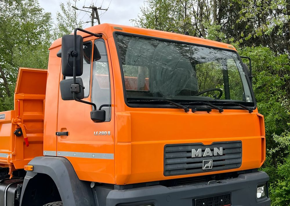 MAN * LE 280 B * MAN * 4x4 * Kiper Wywrotka x3 * Meiller * Sprowadzony * Stan Perfekcyjny * - Самосвал: фото 4 MAN * LE 280 B * MAN * 4x4 * Kiper Wywrotka x3 * Meiller * Sprowadzony * Stan Perfekcyjny * - Самосвал: фото 4