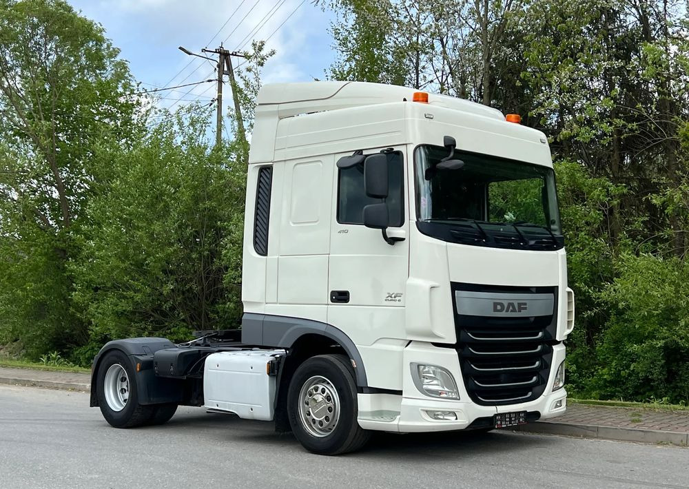 DAF *DAF XF 106 410 Euro 6 * Sprowadzony * Klima Retarder * Bardzo Dobry Stan * Ciągnik Siodłowy - Тягач: фото 1 DAF *DAF XF 106 410 Euro 6 * Sprowadzony * Klima Retarder * Bardzo Dobry Stan * Ciągnik Siodłowy - Тягач: фото 1