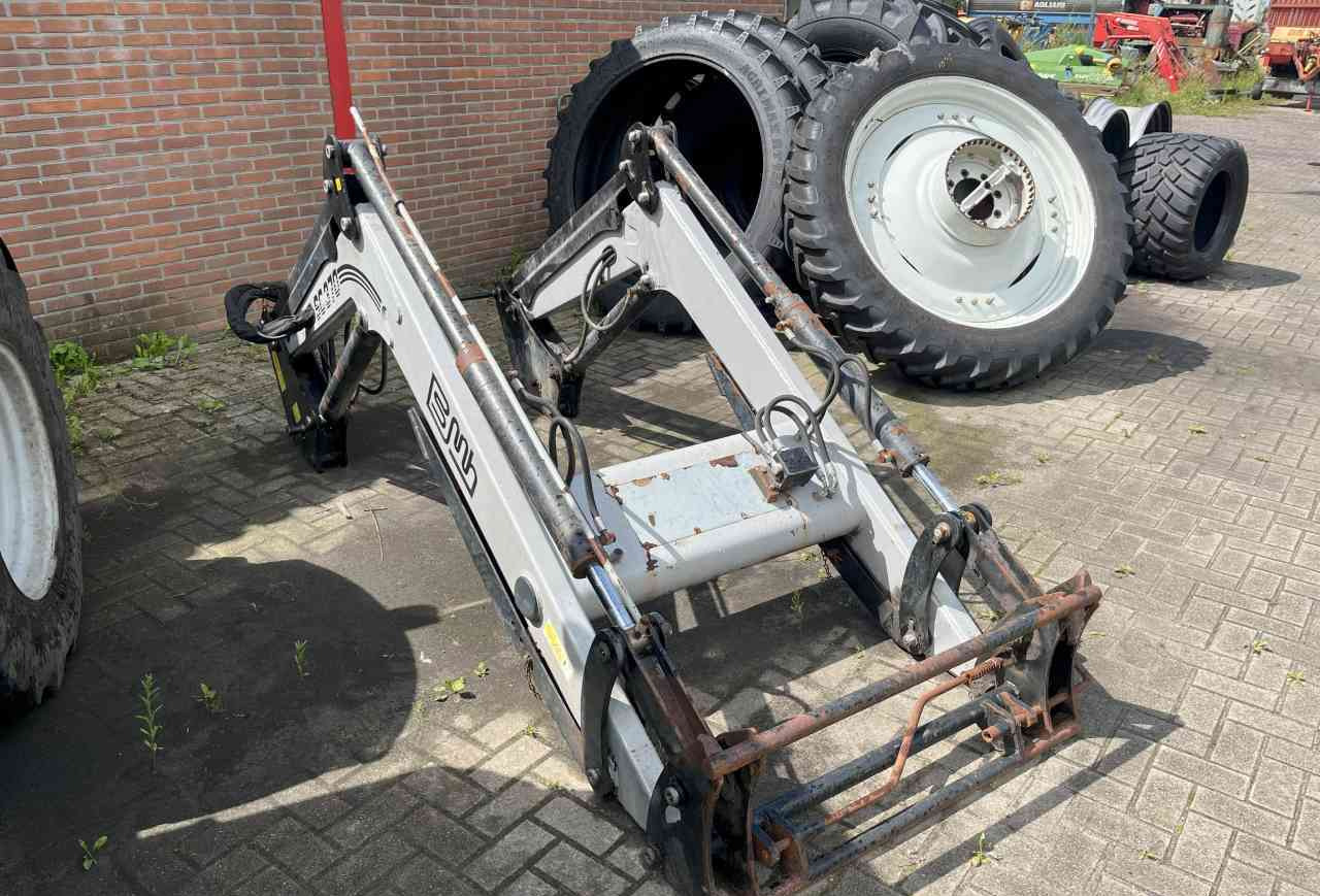 BMH Palas SC 370 Front-laders / Frontlader / Voorlader / Tractoren - Фронтальный погрузчик для трактора: фото 2 BMH Palas SC 370 Front-laders / Frontlader / Voorlader / Tractoren - Фронтальный погрузчик для трактора: фото 2