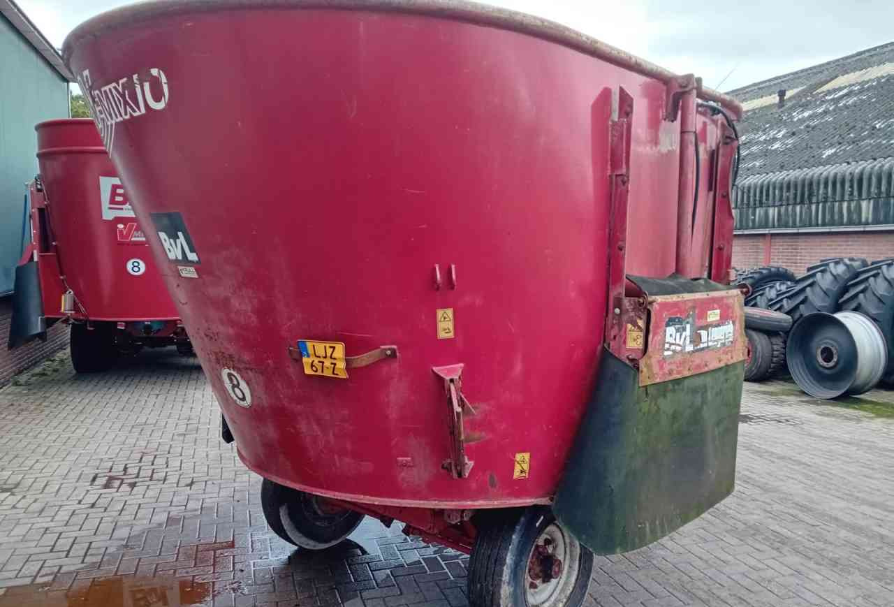 BVL V-Mix 10 voermengwagen - Кормораздатчик: фото 3 BVL V-Mix 10 voermengwagen - Кормораздатчик: фото 3