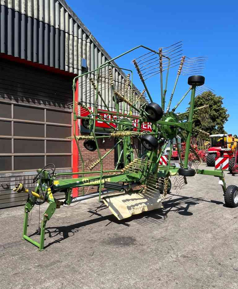 Krone Swadro 900 zwadhark weidebouwmachines - Сеноворошилка: фото 1 Krone Swadro 900 zwadhark weidebouwmachines - Сеноворошилка: фото 1