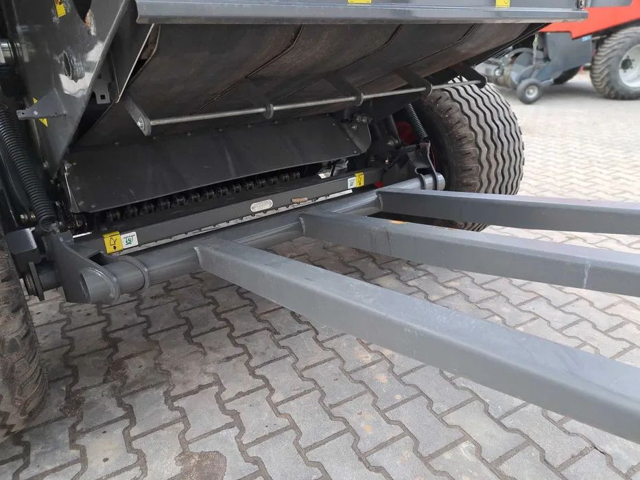 Claas Variant 465 RC - Пресс-подборщик рулонный: фото 5 Claas Variant 465 RC - Пресс-подборщик рулонный: фото 5