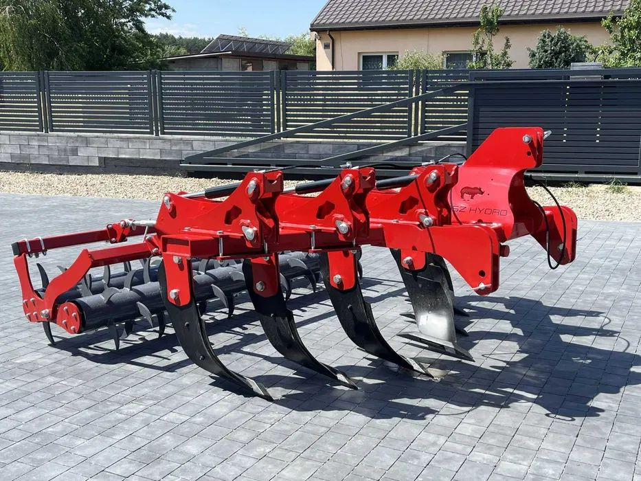 Głębosz AMJ Agro 6 łap non-stop hydrauliczne zabezpieczenie LEASING - Глубокорыхлитель: фото 5 Głębosz AMJ Agro 6 łap non-stop hydrauliczne zabezpieczenie LEASING - Глубокорыхлитель: фото 5