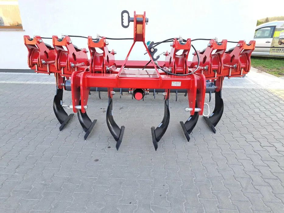 Głębosz AMJ Agro 6 łap non-stop hydrauliczne zabezpieczenie LEASING - Глубокорыхлитель: фото 3 Głębosz AMJ Agro 6 łap non-stop hydrauliczne zabezpieczenie LEASING - Глубокорыхлитель: фото 3