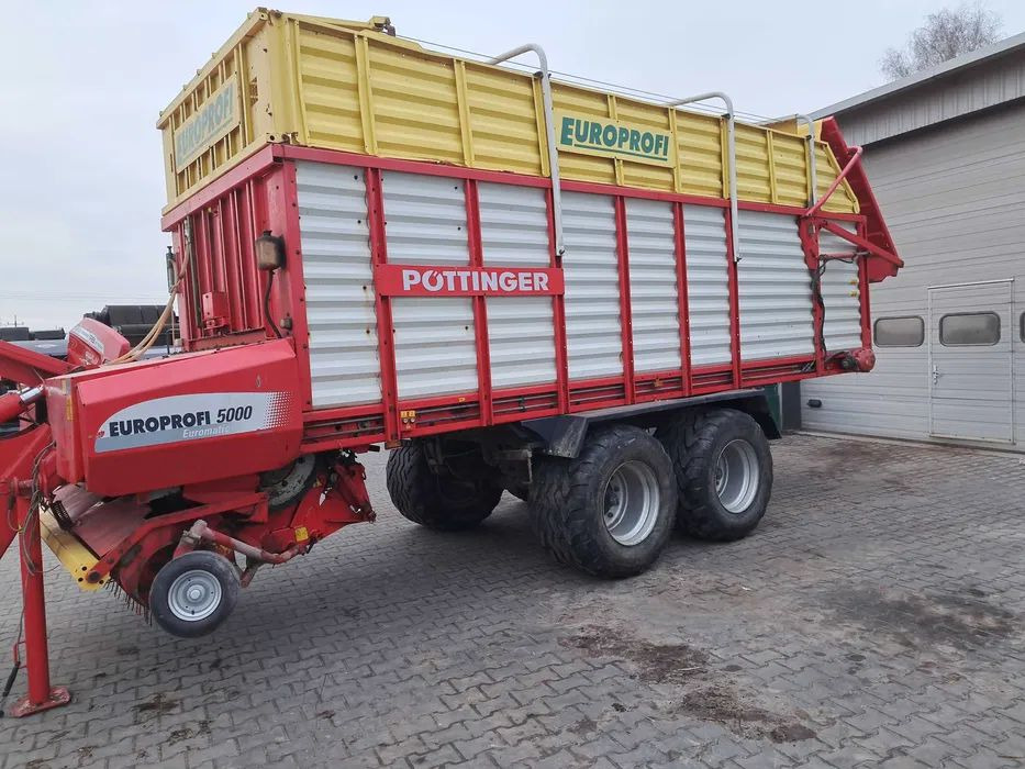 Przyczepa samozbierająca Pottinger Europrofi 5000 - Самозагружающийся прицеп: фото 1 Przyczepa samozbierająca Pottinger Europrofi 5000 - Самозагружающийся прицеп: фото 1