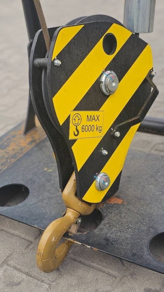 Manitou W6000 / 25M WINCH 6 TON MRT 2260 - Навесное оборудование для Строительной техники: фото 4 Manitou W6000 / 25M WINCH 6 TON MRT 2260 - Навесное оборудование для Строительной техники: фото 4