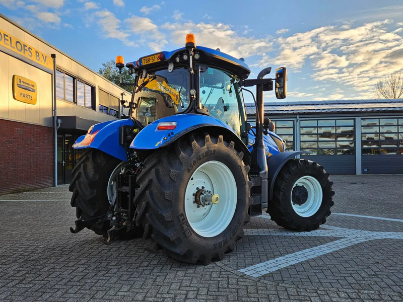 New Holland T6.175 Dynamic command - Трактор: фото 3 New Holland T6.175 Dynamic command - Трактор: фото 3