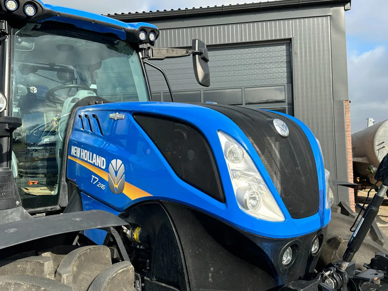 New Holland T7.245 Autocommand Stage 5 - Трактор: фото 5 New Holland T7.245 Autocommand Stage 5 - Трактор: фото 5