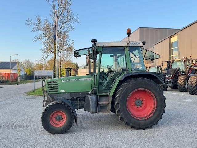 Fendt 307c 2wd - Трактор: фото 1 Fendt 307c 2wd - Трактор: фото 1