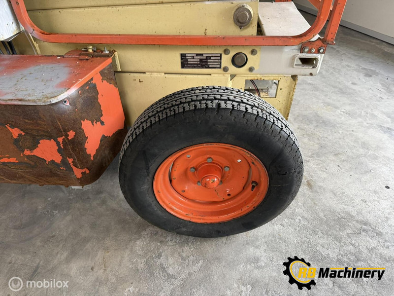 Ножничный подъемник Onbekend merken JLG 3969: фото 10 Ножничный подъемник Onbekend merken JLG 3969: фото 10