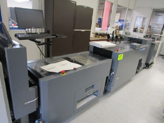 BOOKLET MAKER DUPLO 5000 - Печатное оборудование: фото 2 BOOKLET MAKER DUPLO 5000 - Печатное оборудование: фото 2