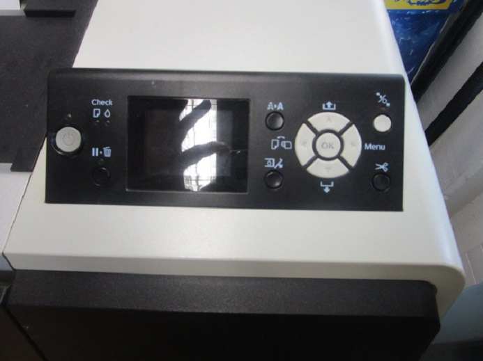 EPSON STYLUS PRO 9700 - Цифровая печатная машина: фото 5 EPSON STYLUS PRO 9700 - Цифровая печатная машина: фото 5