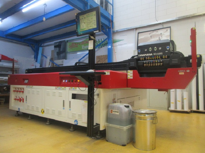 FLACHBETT-UV-GROSSFORMATDRUCKER AGFA ANAPURNA M2540 FB - Цифровая печатная машина: фото 5 FLACHBETT-UV-GROSSFORMATDRUCKER AGFA ANAPURNA M2540 FB - Цифровая печатная машина: фото 5