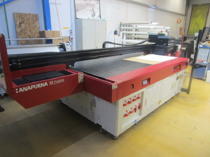 FLACHBETT-UV-GROSSFORMATDRUCKER AGFA ANAPURNA M2540 FB - Цифровая печатная машина: фото 2 FLACHBETT-UV-GROSSFORMATDRUCKER AGFA ANAPURNA M2540 FB - Цифровая печатная машина: фото 2