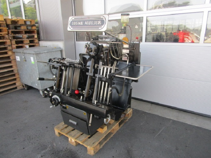 HEIDELBERG TIEGEL A4 MIT HEISSFOLIENPRÄGEEINRICHTUNG - Офсетная печатная машина: фото 4 HEIDELBERG TIEGEL A4 MIT HEISSFOLIENPRÄGEEINRICHTUNG - Офсетная печатная машина: фото 4