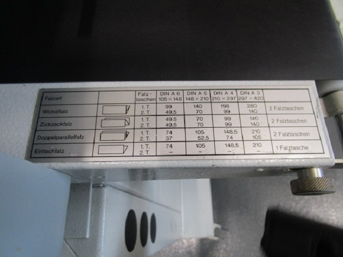 MB MULTIPLI 35 MIT GESTELL - Фальцовщик: фото 5 MB MULTIPLI 35 MIT GESTELL - Фальцовщик: фото 5