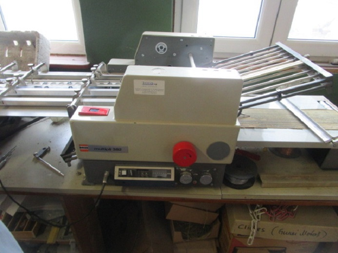 TISCH-FALZMASCHINE MB MULTIPLI 382 PBA - Фальцовщик: фото 4 TISCH-FALZMASCHINE MB MULTIPLI 382 PBA - Фальцовщик: фото 4