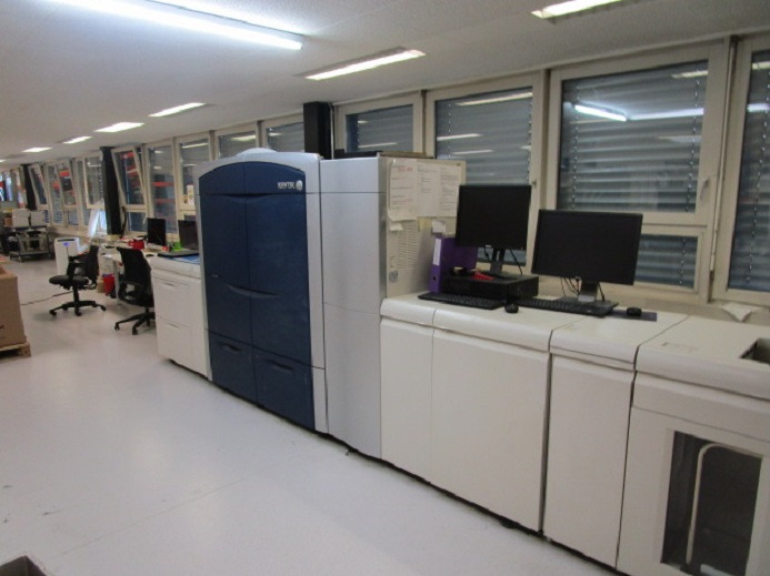 XEROX COLORPRESS 1000 / Colour 1000 mit Freeflow Printserver und Clear Toner - Цифровая печатная машина: фото 3 XEROX COLORPRESS 1000 / Colour 1000 mit Freeflow Printserver und Clear Toner - Цифровая печатная машина: фото 3