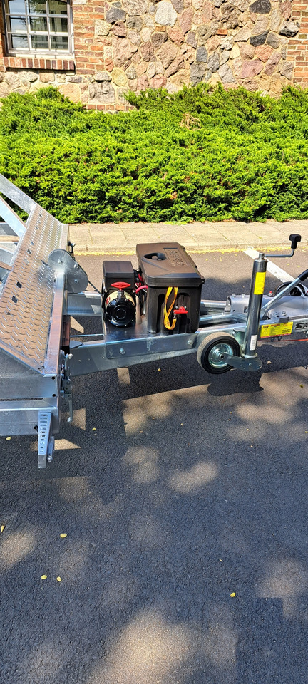 PRZYCZEPA KABLOWA Z WCIĄGARKĄ ELEKTRYCZNĄ 4530 KG, DMC 3500 KG / CABLE TRAILER WITH ELECTRIC WINCH 4530 KG, DMC 3500 KG - Кабельный транспортер: фото 5 PRZYCZEPA KABLOWA Z WCIĄGARKĄ ELEKTRYCZNĄ 4530 KG, DMC 3500 KG / CABLE TRAILER WITH ELECTRIC WINCH 4530 KG, DMC 3500 KG - Кабельный транспортер: фото 5