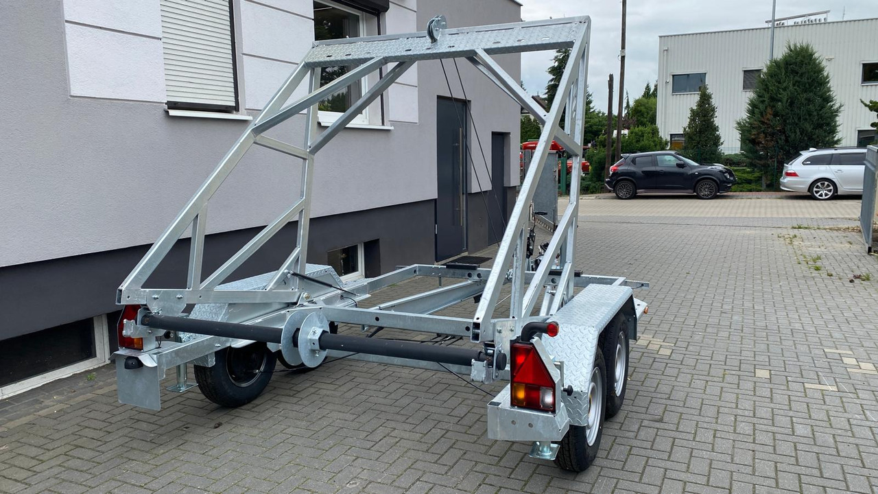 PRZYCZEPA WARK KABLOWA Z WCIĄGARKĄ RĘCZNĄ, DMC 3500 KG / WARK Cable Trailer with Manual Winch, DMC 3500 KG - Кабельный транспортер: фото 4 PRZYCZEPA WARK KABLOWA Z WCIĄGARKĄ RĘCZNĄ, DMC 3500 KG / WARK Cable Trailer with Manual Winch, DMC 3500 KG - Кабельный транспортер: фото 4