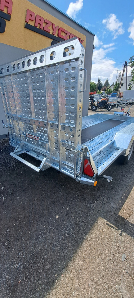 PRZYCZEPA Z RAMPĄ POD KOPARKĘ DO MINIKOPARKI 3500 / TRAILER WITH RAMPS FOR EXCAVATOR MINI EXCAVATOR 3500 - Прицеп для спецтехники: фото 4 PRZYCZEPA Z RAMPĄ POD KOPARKĘ DO MINIKOPARKI 3500 / TRAILER WITH RAMPS FOR EXCAVATOR MINI EXCAVATOR 3500 - Прицеп для спецтехники: фото 4