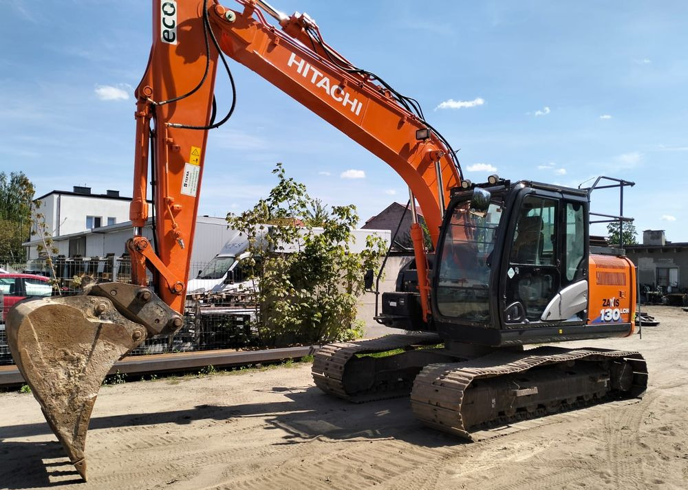 Hitachi ZX130 LCN-6 - Гусеничный экскаватор: фото 1 Hitachi ZX130 LCN-6 - Гусеничный экскаватор: фото 1