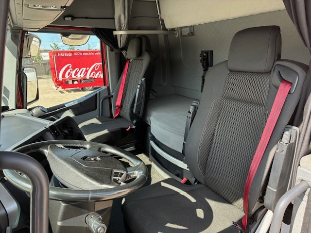 Renault Trucks T - Тягач: фото 5 Renault Trucks T - Тягач: фото 5