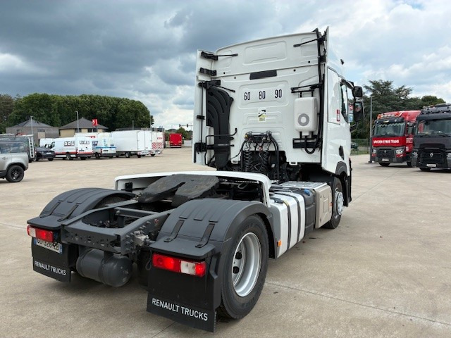 Renault Trucks T - Тягач: фото 3 Renault Trucks T - Тягач: фото 3