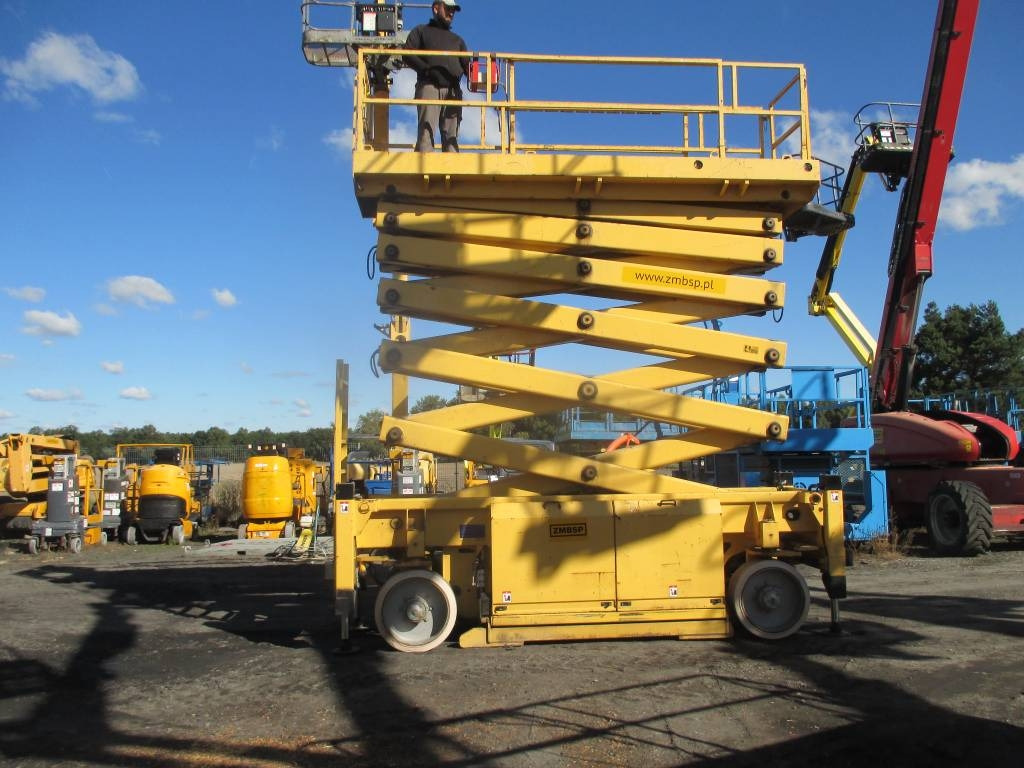 HAB S225-12E4WD - Ножничный подъемник: фото 1 HAB S225-12E4WD - Ножничный подъемник: фото 1