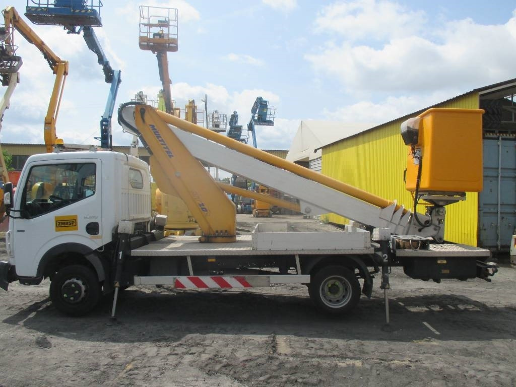 Multitel MT 202 DS - Грузовик с подъемником: фото 4 Multitel MT 202 DS - Грузовик с подъемником: фото 4