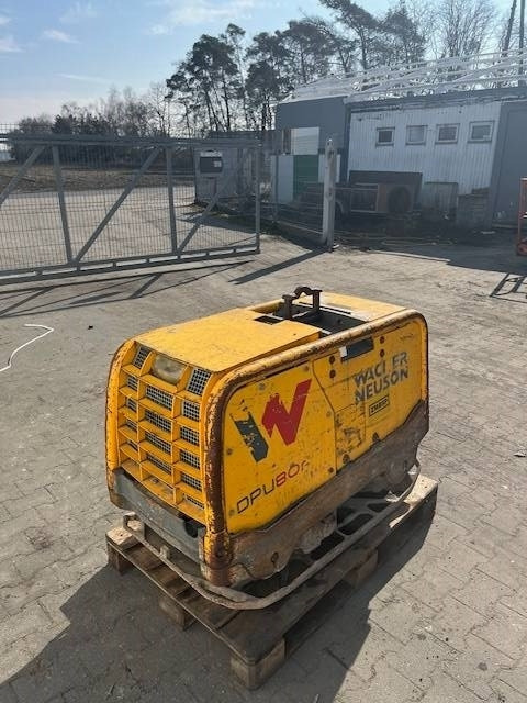 Wacker Neuson DPU 80 - Виброплита: фото 3 Wacker Neuson DPU 80 - Виброплита: фото 3