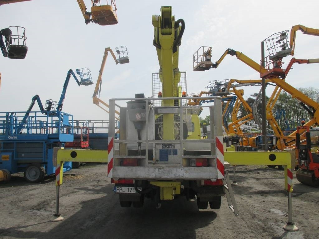 Wumag WT 230 - Грузовик с подъемником: фото 4 Wumag WT 230 - Грузовик с подъемником: фото 4