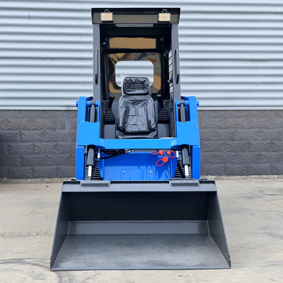 LEZUM LA670 Skid Steer Euro 5/Epa Engine Kubota Mini Small Skid Steer Loader For Sale - Мини-погрузчик с бортовым поворотом: фото 2 LEZUM LA670 Skid Steer Euro 5/Epa Engine Kubota Mini Small Skid Steer Loader For Sale - Мини-погрузчик с бортовым поворотом: фото 2