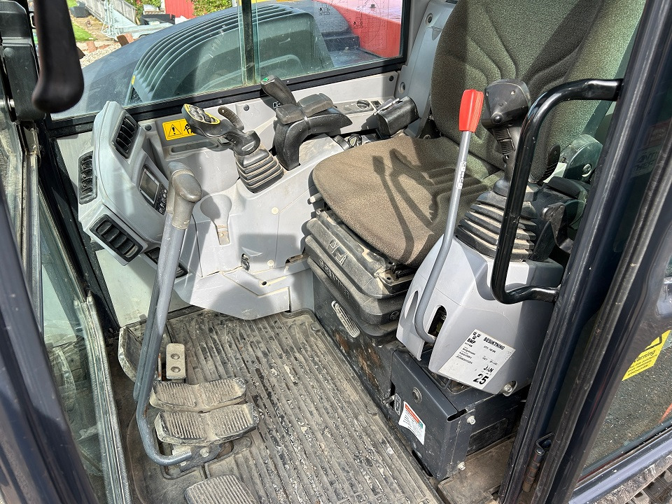 Kubota KX080-4 - Гусеничный экскаватор: фото 4 Kubota KX080-4 - Гусеничный экскаватор: фото 4