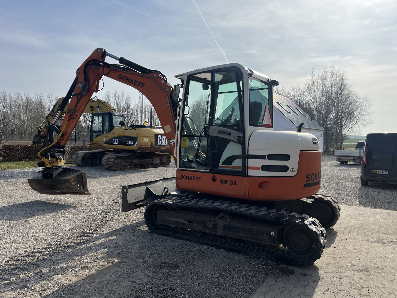 SCHAEFF HR 32 - Мини-экскаватор: фото 2 SCHAEFF HR 32 - Мини-экскаватор: фото 2