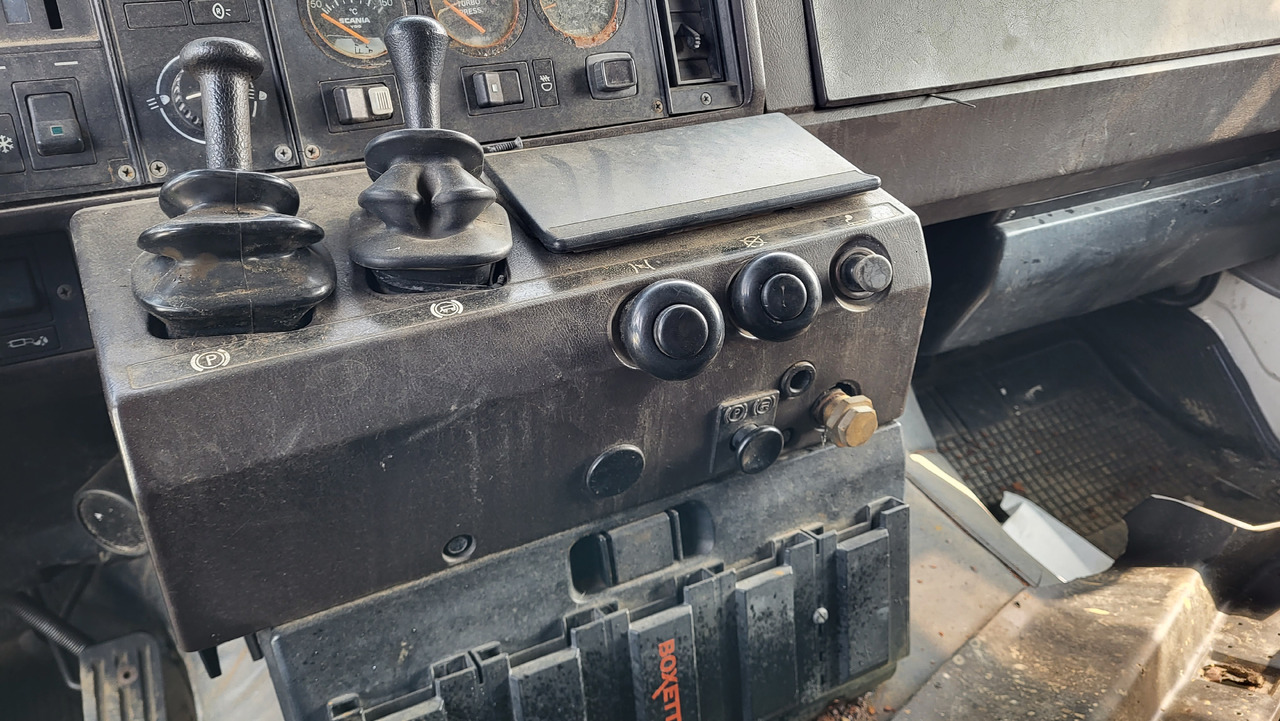 Тягач SCANIA R 142 H 6X2 SU KRANU: фото 22
