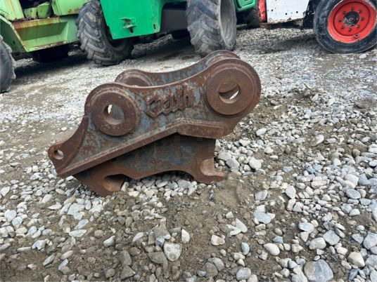 Attache rapide geith - axe 80 mm - Сцепное устройство: фото 2 Attache rapide geith - axe 80 mm - Сцепное устройство: фото 2