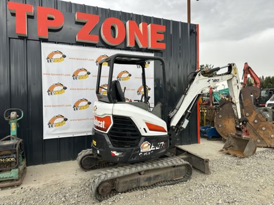 Bobcat E27Z Canopy - Мини-экскаватор: фото 1 Bobcat E27Z Canopy - Мини-экскаватор: фото 1