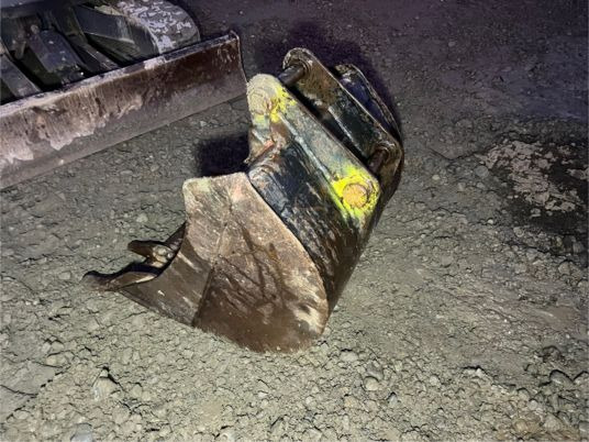 Godet de terrassement jcb - axe 45 mm - Ковш для экскаватора: фото 4 Godet de terrassement jcb - axe 45 mm - Ковш для экскаватора: фото 4