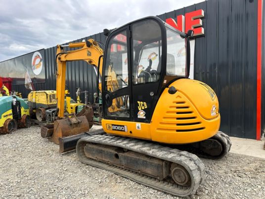 JCB 8060 à 19500 € NET - Мини-экскаватор: фото 2 JCB 8060 à 19500 € NET - Мини-экскаватор: фото 2