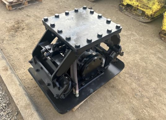 Plaque vibrante hydraulique pour pelle de 10T à 18T - Виброплита, Навесное оборудование: фото 5 Plaque vibrante hydraulique pour pelle de 10T à 18T - Виброплита, Навесное оборудование: фото 5