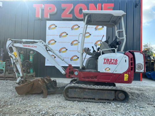 Takeuchi TB216 HYBRID à 18500€ ht - Мини-экскаватор: фото 2 Takeuchi TB216 HYBRID à 18500€ ht - Мини-экскаватор: фото 2