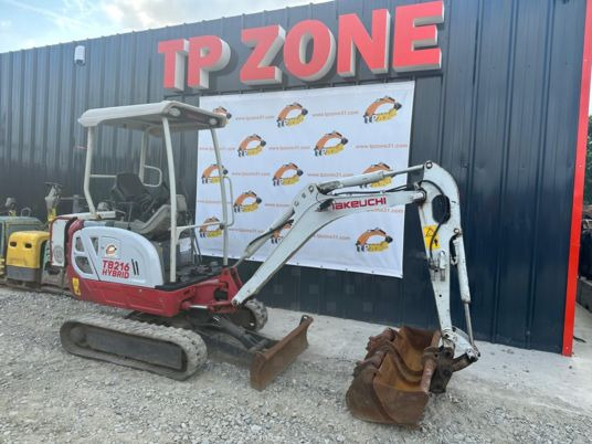Takeuchi TB216 HYBRID à 18500€ ht - Мини-экскаватор: фото 1 Takeuchi TB216 HYBRID à 18500€ ht - Мини-экскаватор: фото 1